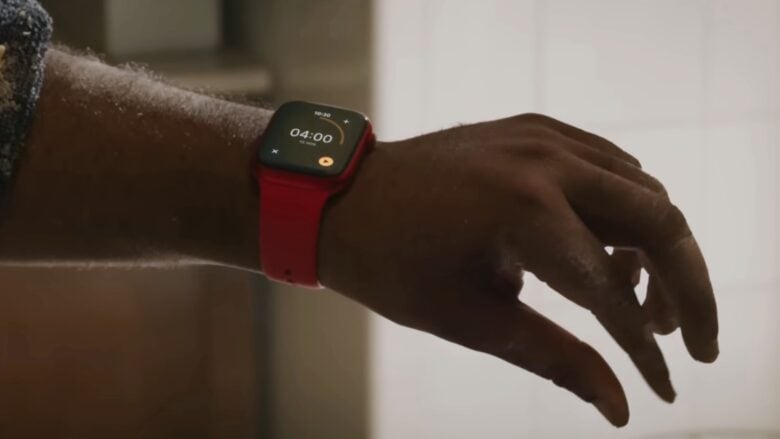 Double Tap is a highlight of Apple Watch Series 9