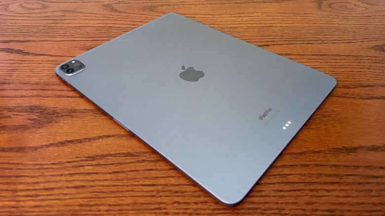The next generation of iPads and MacBooks might see lower demand.