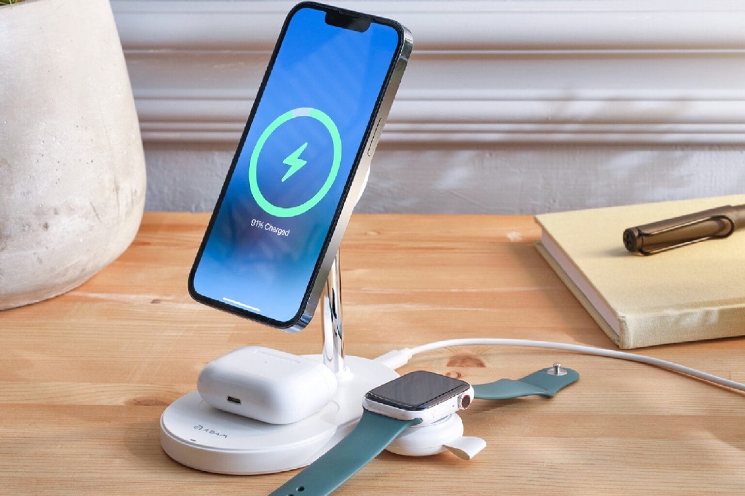 3-in-1 charging station offers fast charging for both iPhone and Apple  Watch