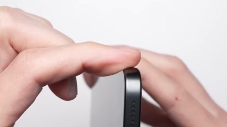 iPhone 15 Pro Max drop test