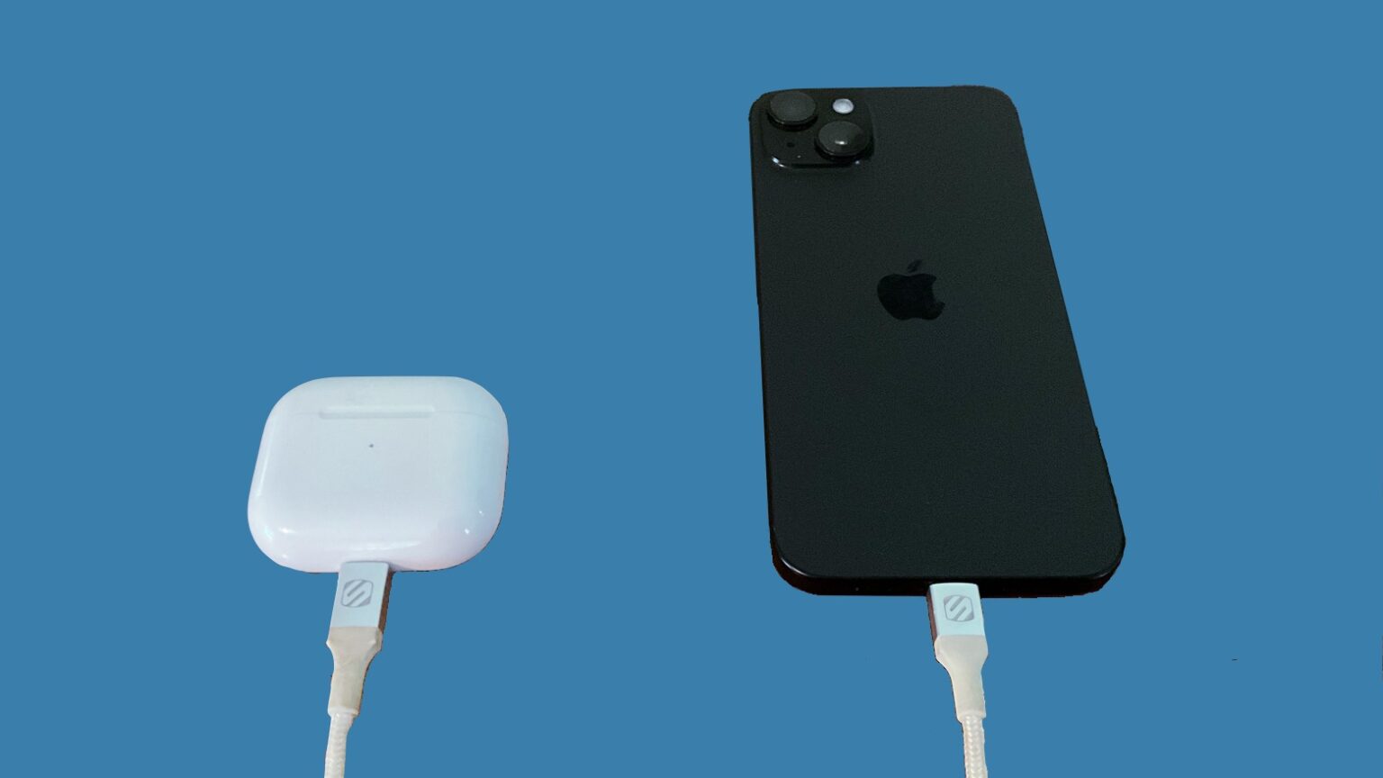 iPhone 15 charging AirPods