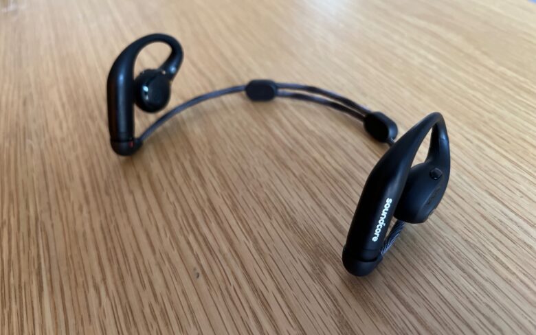 The larger and more sophisticated AeroFit Pro buds come with a detachable and adjustable neck band for an extra-secure fit.