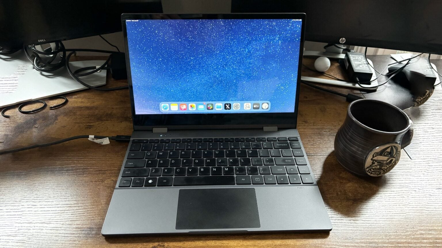NexDock review: Turn iPad or iPhone into full-featured laptop