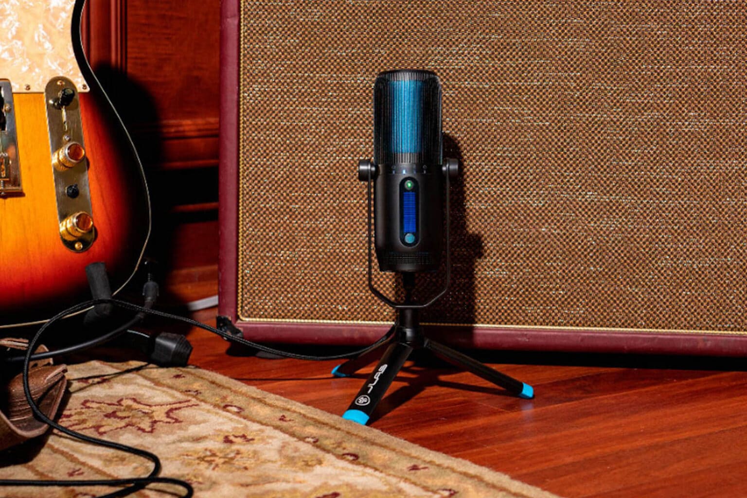 Improve your podcasts or livestreams with this $48 JLab US microphone.