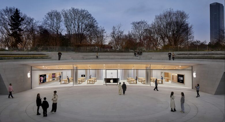 Apple Jing’an in Shanghai