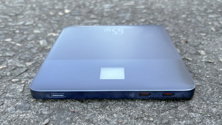 Baseus Blade 2 Ultra-Thin Laptop Power Bank: Two USB-C ports