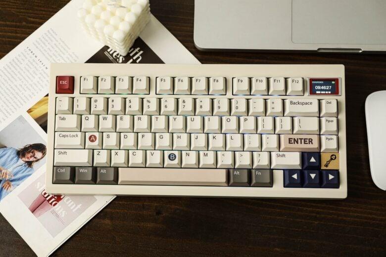 Epomaker TH80 Pro V2 VIA mechanical keyboard