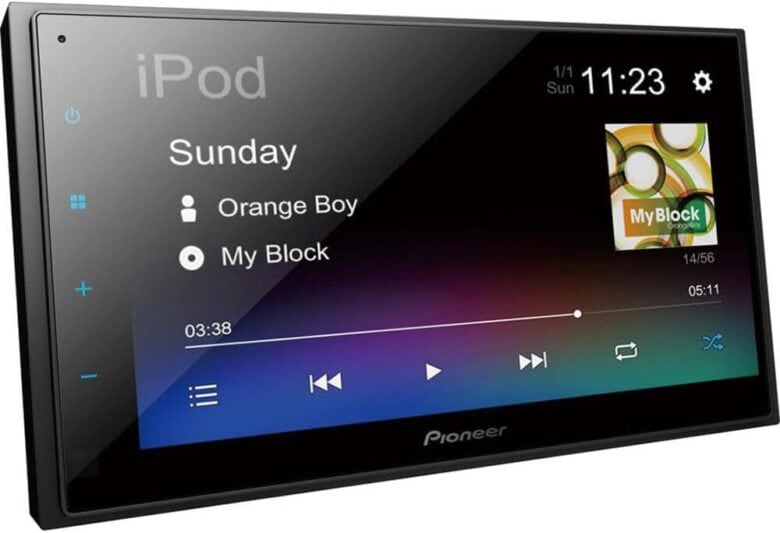 Pioneer multimedia receiver playing iPod