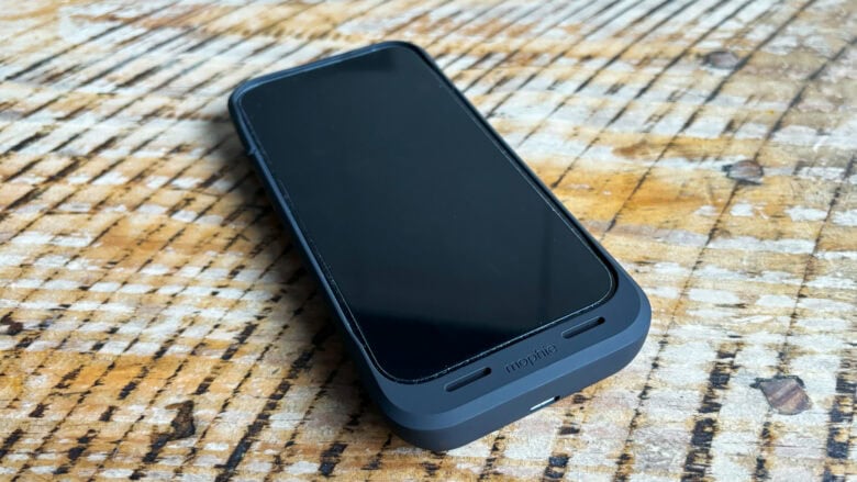 mophie juice pack for iPhone 15: Power bank and case