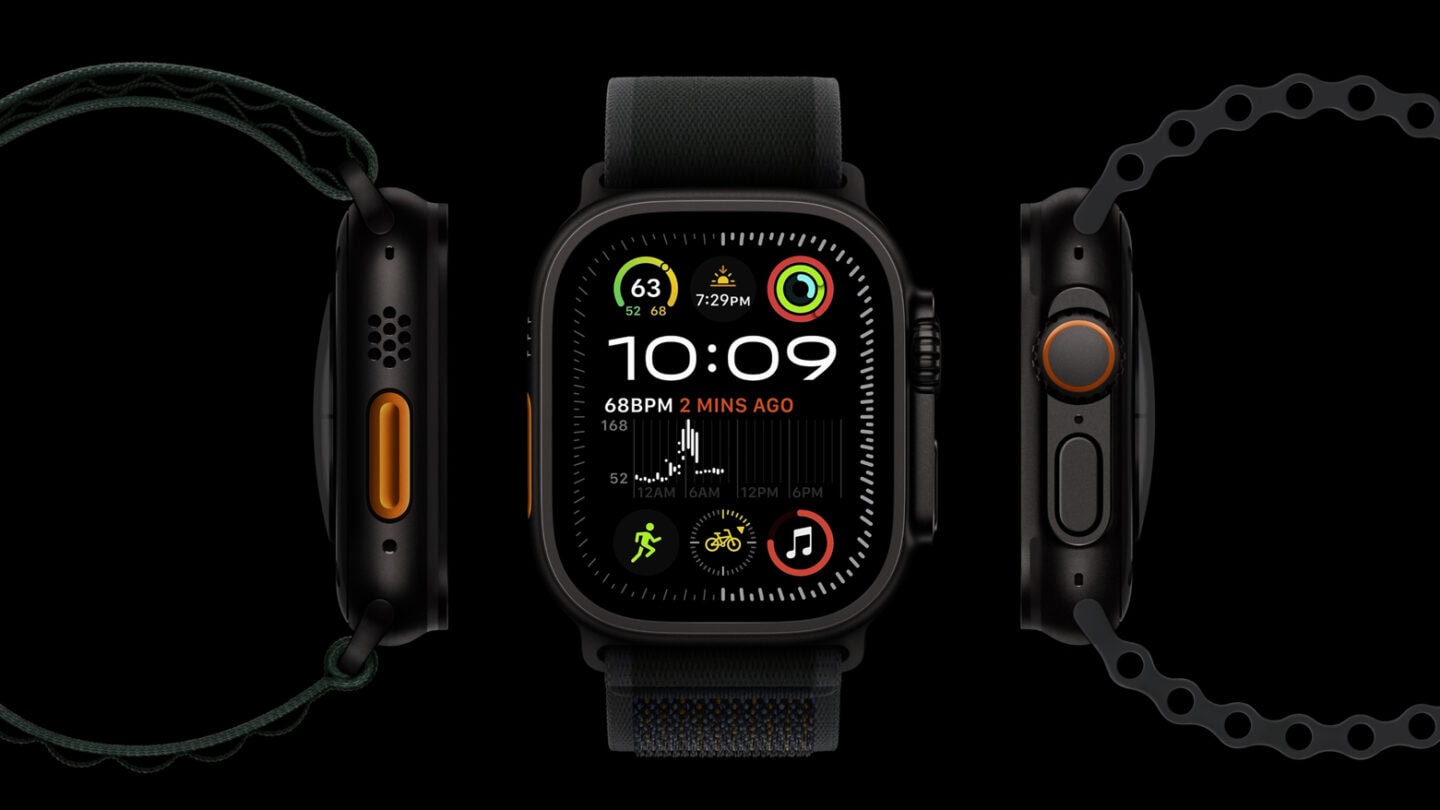 Apple Watch Ultra 2 in satin black titanium