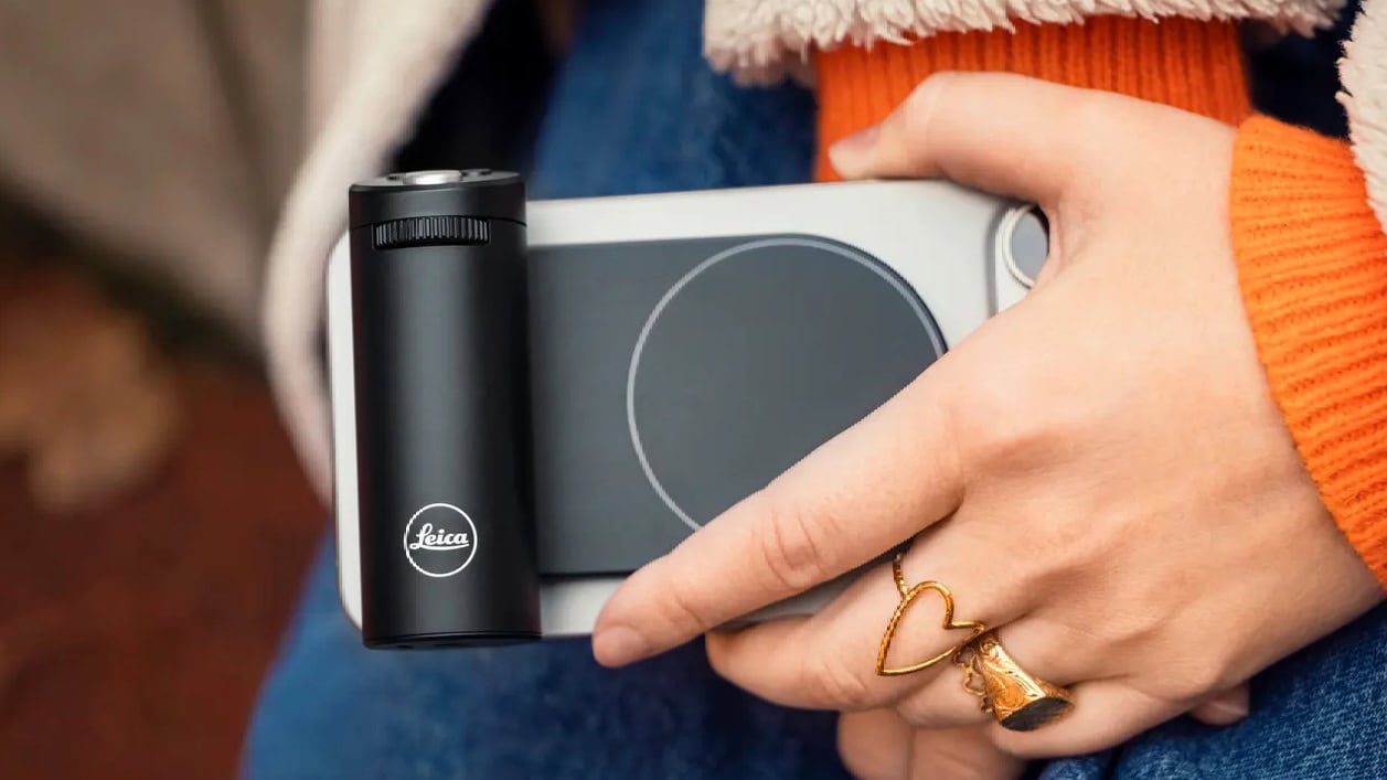 Leica Lux Grip in hand Leica Lux Grip in hand