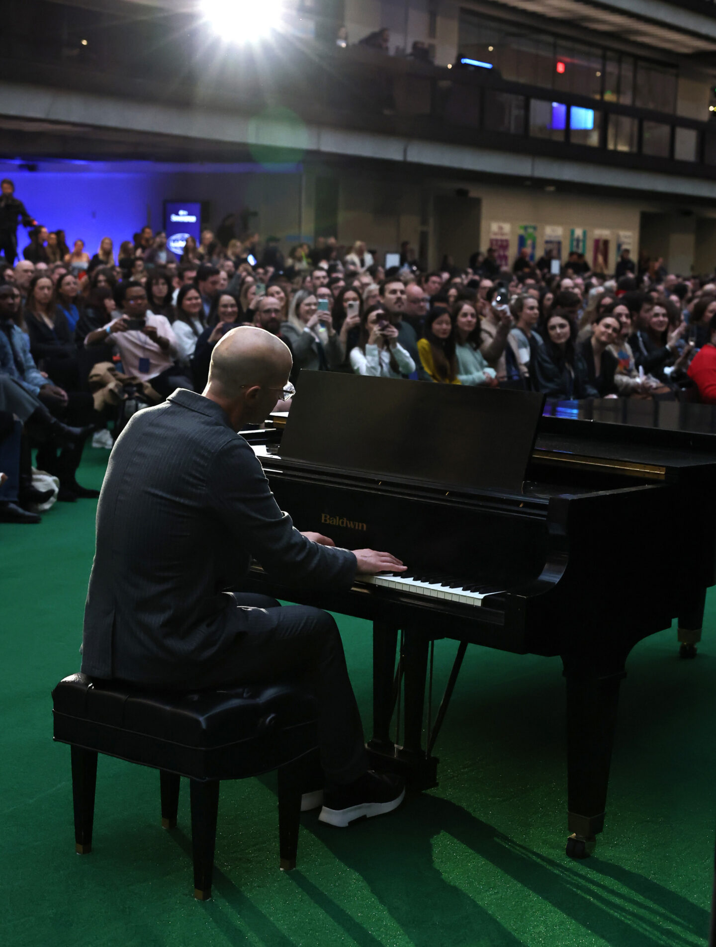 040525_Severance_Fan_Event_Inline_Image_01_inline_image_post.jpg.slideshow_large Theodore Shapiro performs "Severance" theme song.