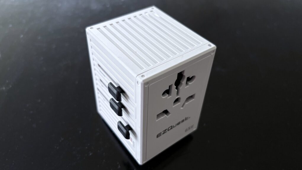 EZQuest WorldTravel 65W GaN 5 Port with PD Wall Charger review