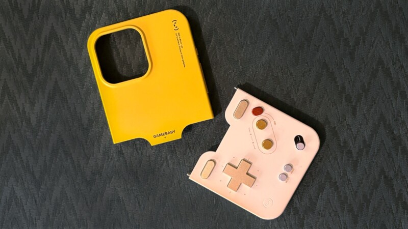 GameBaby review: Controller/case brings retro fun to iPhone | Cult of Mac