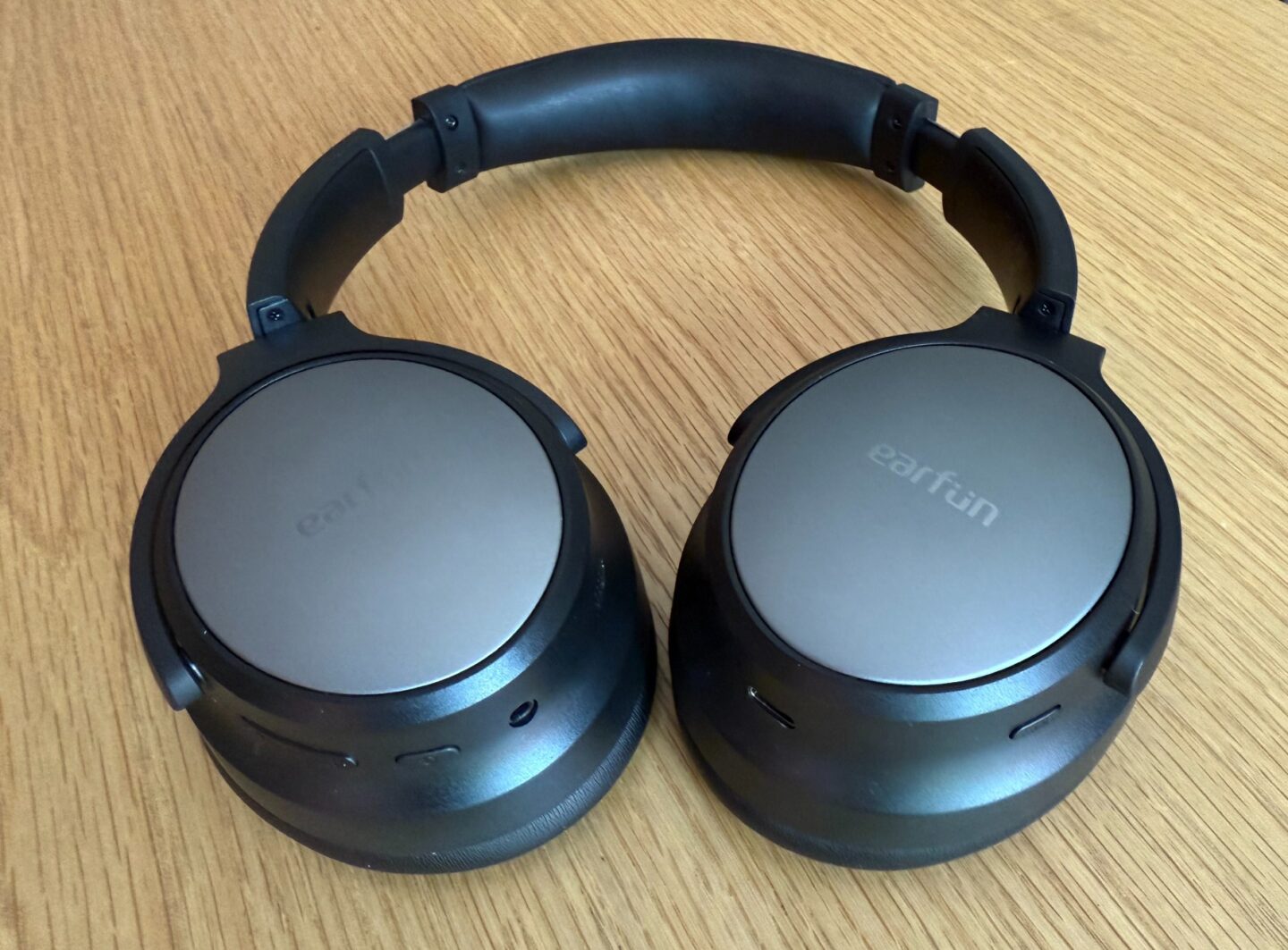 EarFun Tune Pro headphones