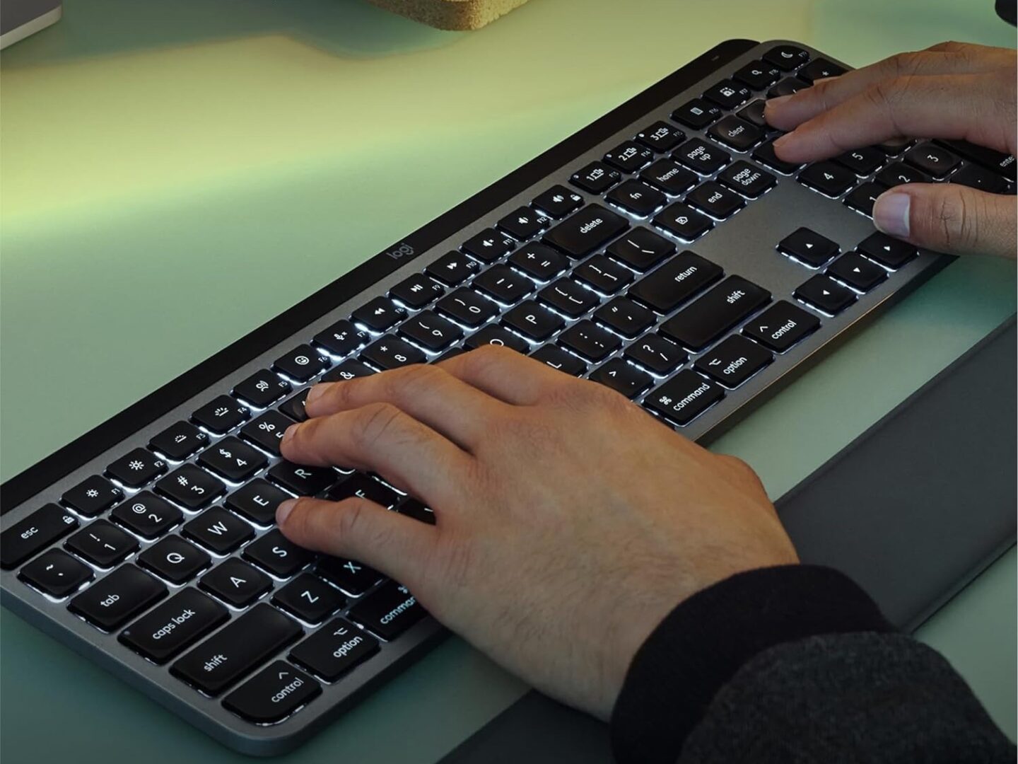 Logitech MX Keys S for Mac Logitech MX Keys S for Mac