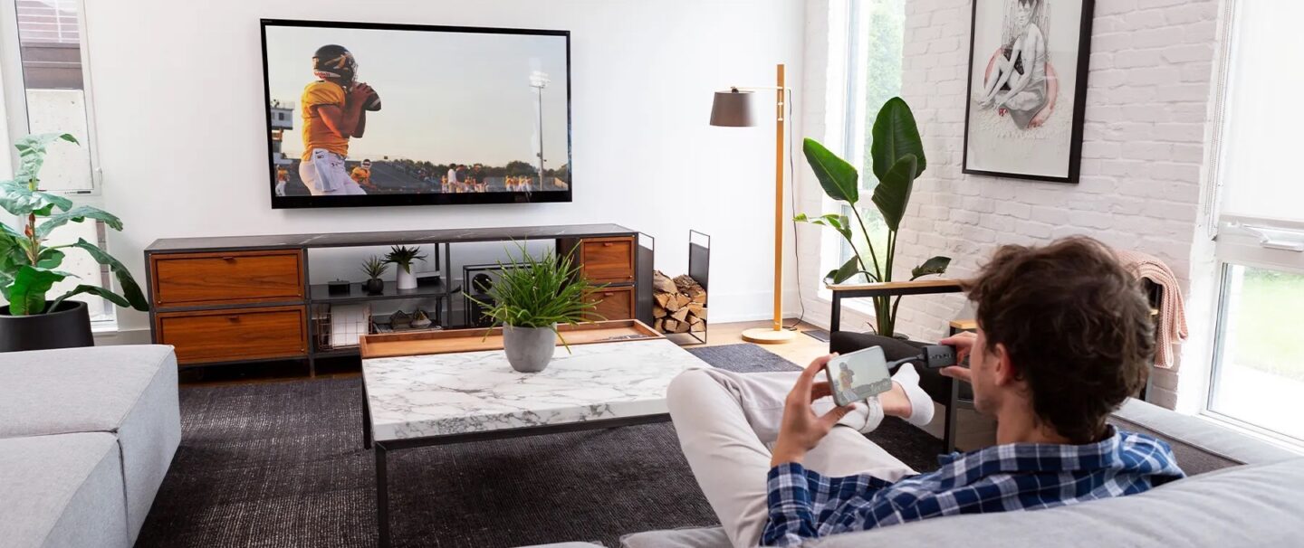 Nyrius Orion Prime Wireless USB-C to HDMI Video Transmitter & Receiver with iPhone Nyrius Orion Prime Wireless USB-C to HDMI Video Transmitter & Receiver with iPhone