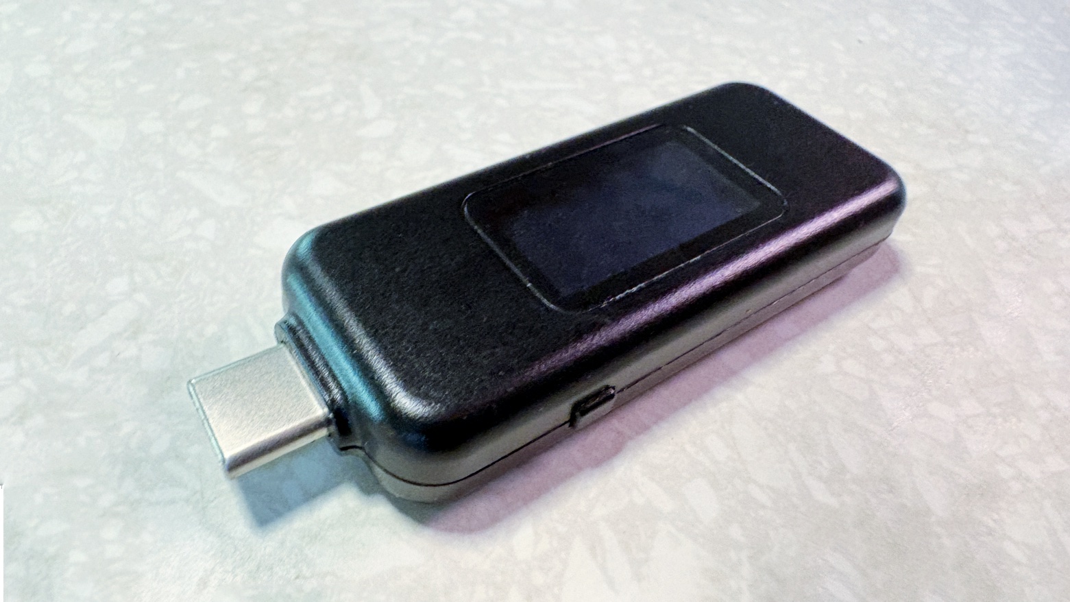 StarTech.com USB-C Power Tester: Very small StarTech.com USB-C Power Tester: Very small