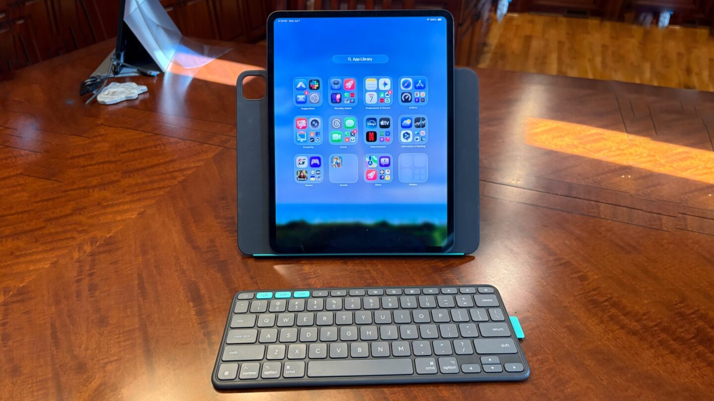 Logitech Flip Folio review: Portrait mode