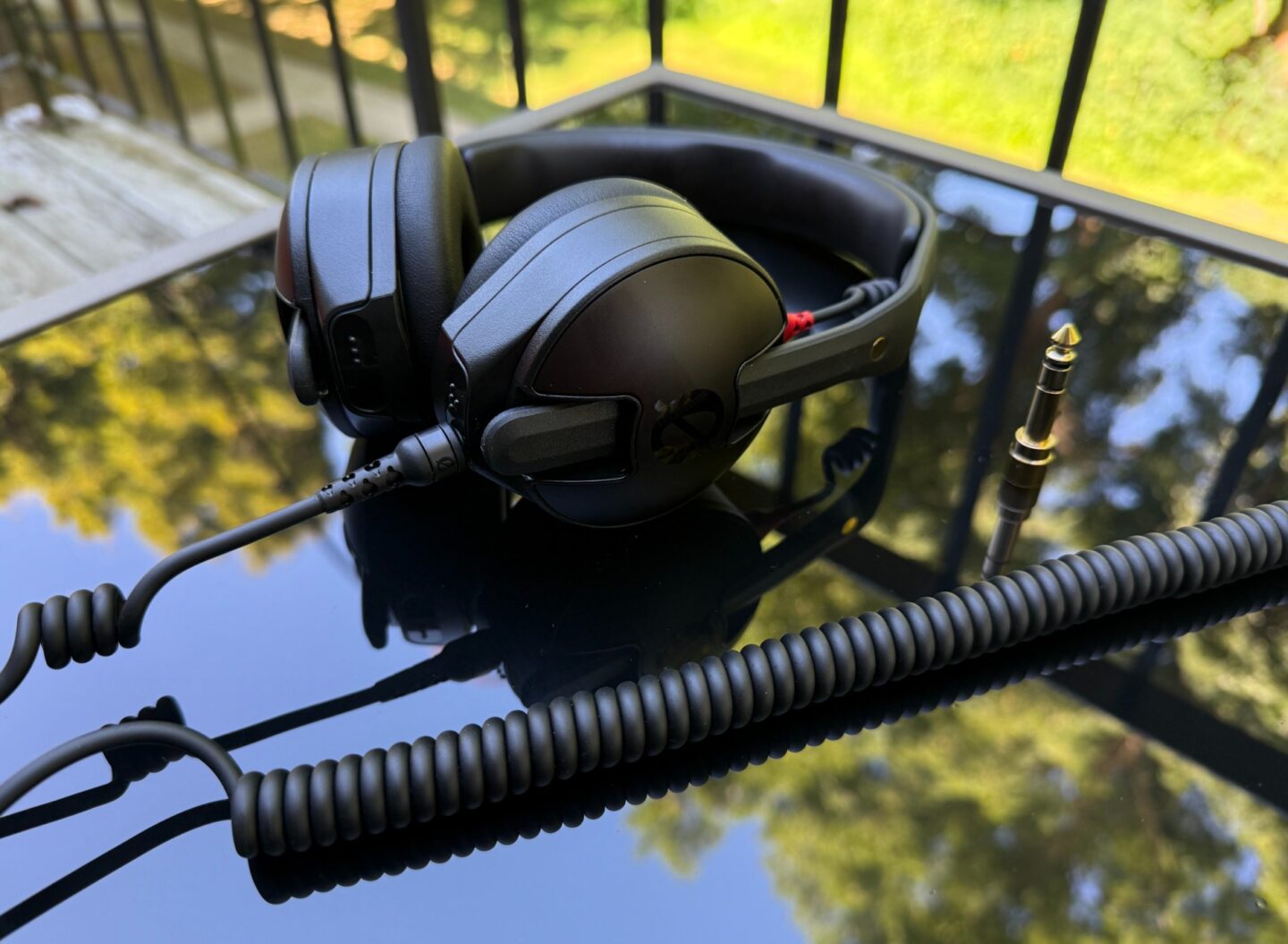 Rode NTH-50 with adapter Røde NTH-50 with adapter