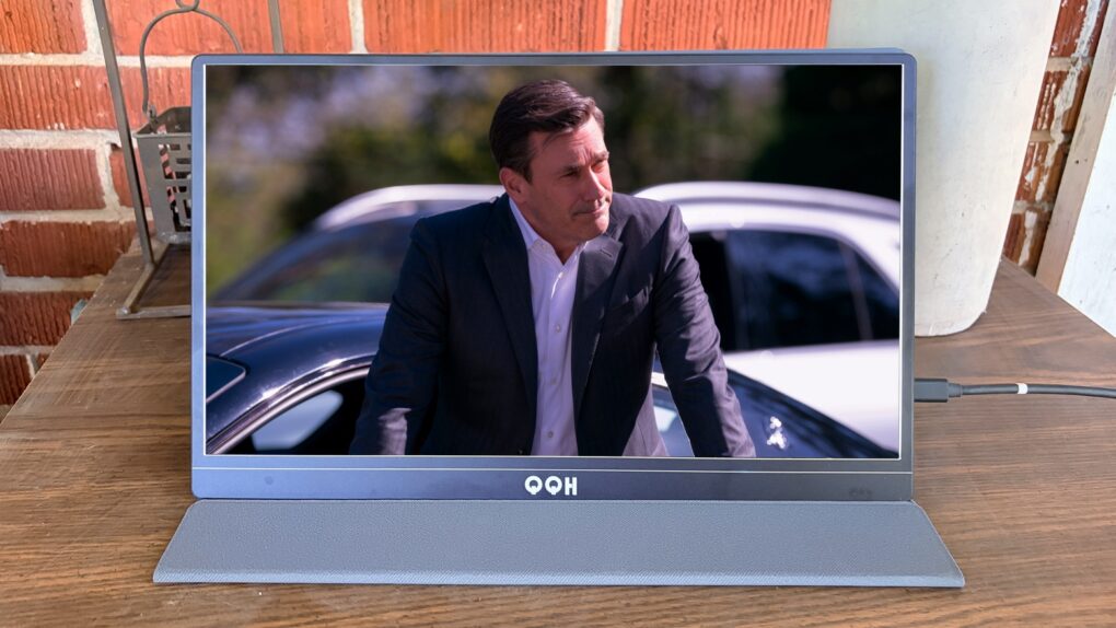 QQH Z12-4 4K Portable Monitor review