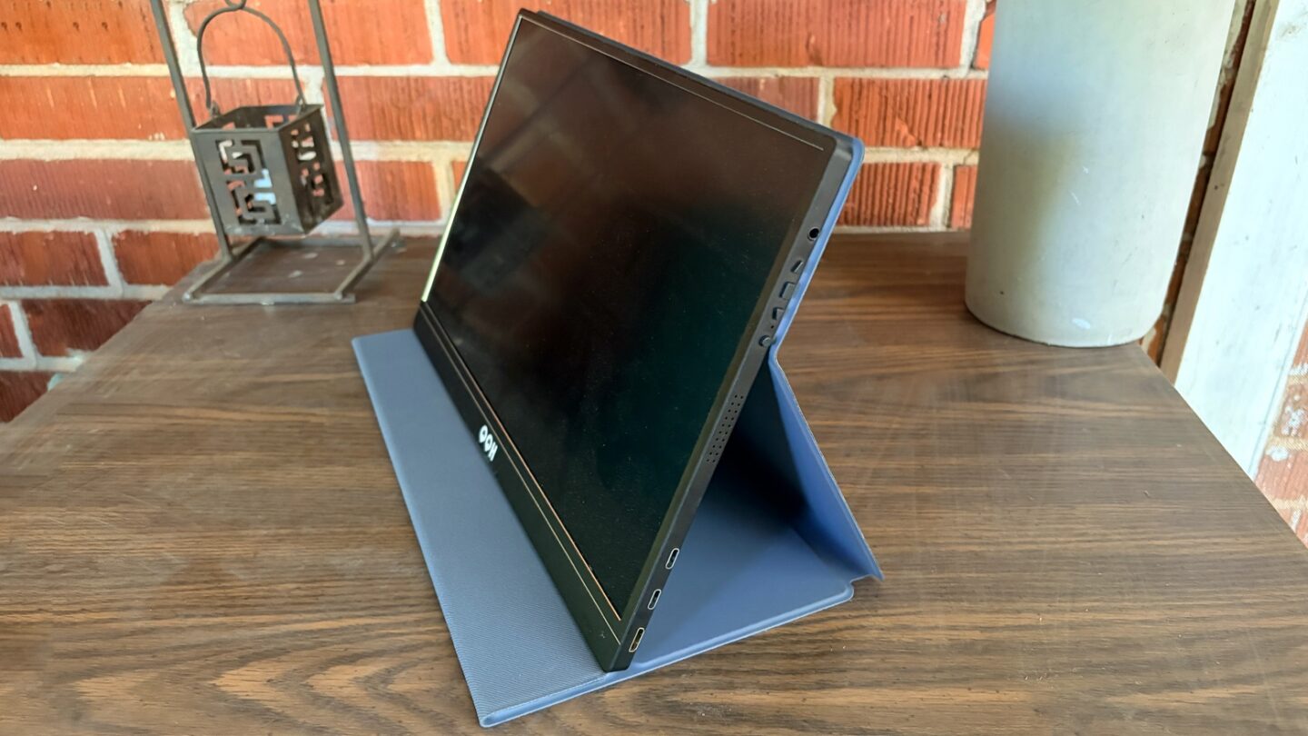 QQH Z12-4 4K Portable Monitor: Stand