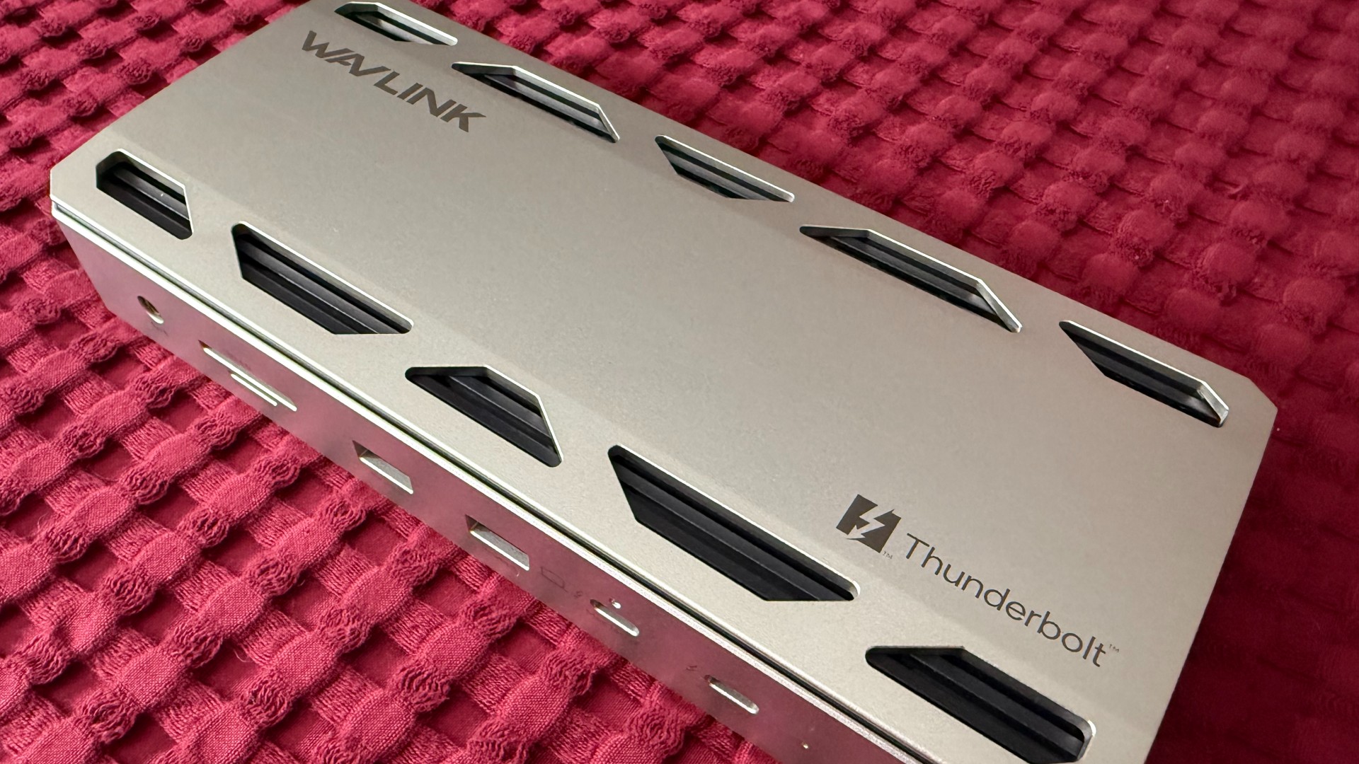 【ほぼ未使用】WAVLINK Thunderbolt 5 ドッキングステーション Amazon | WAVLINK Intel認証 Thunderbolt 5 ドッキングステーション 12