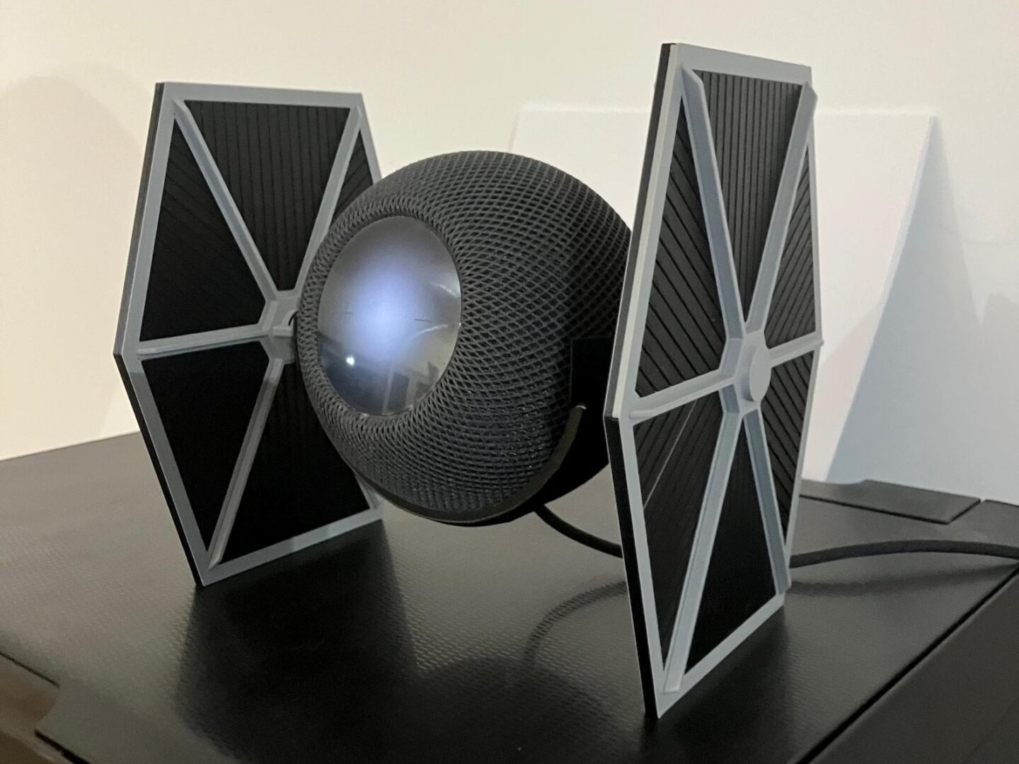 HomePod mini Tie Fighter Star Wars stand HomePod mini Tie Fighter Star Wars stand