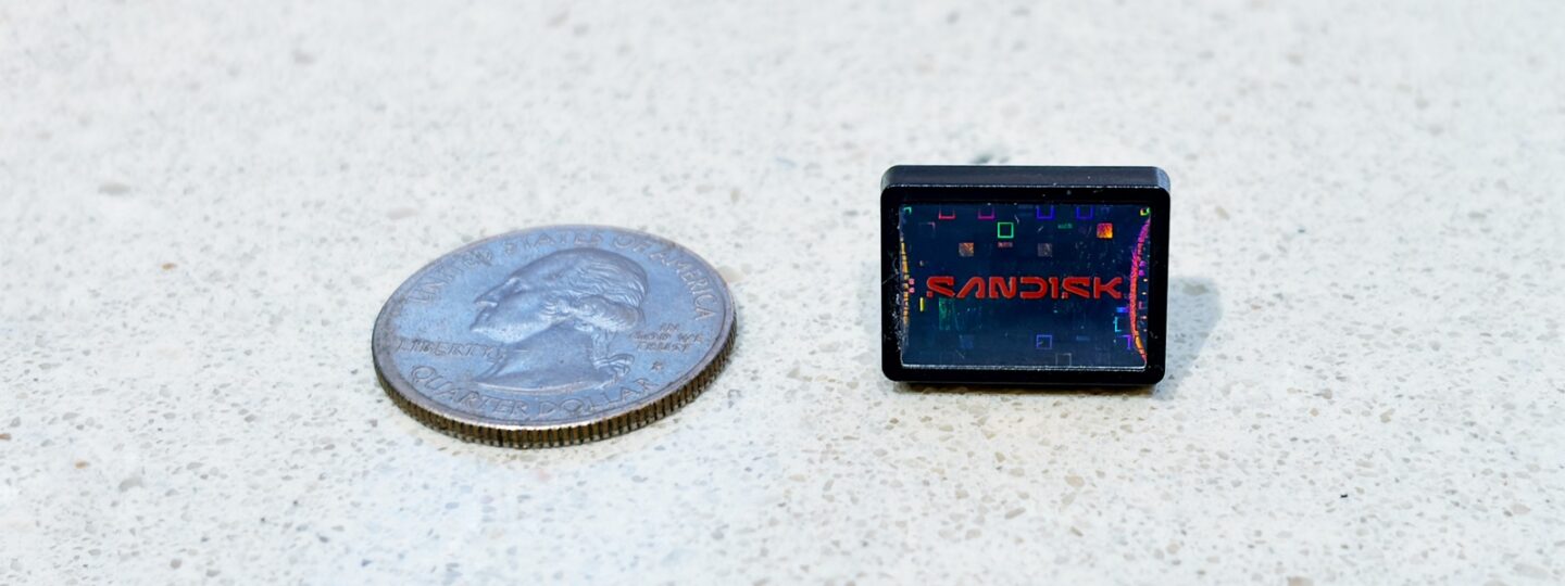 SanDisk Extreme Fit USB-C Flash Drive: Size comparison Sandisk Extreme Fit USB-C Flash Drive: Size comparison