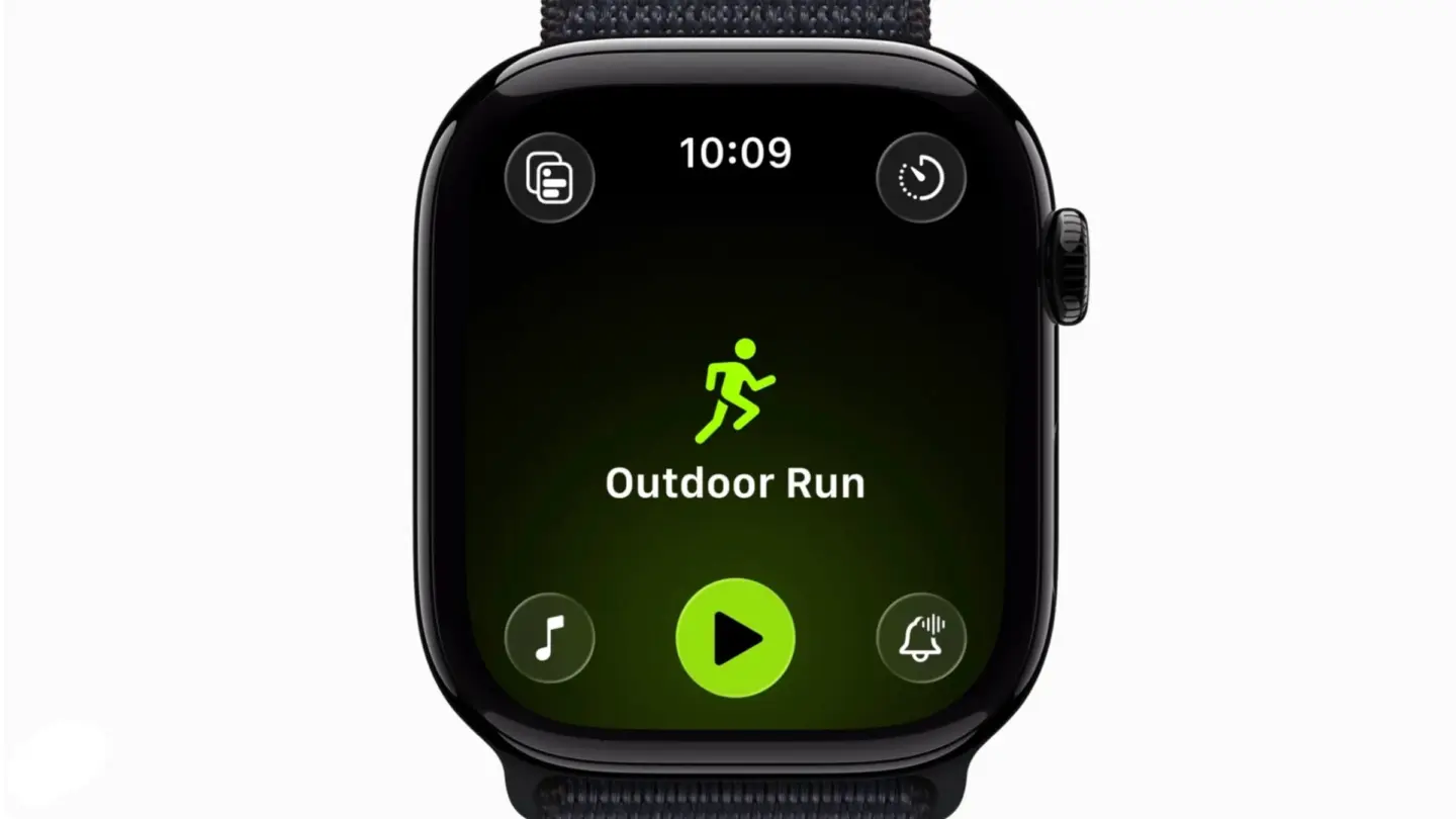 Image of Apple Watch with Workout app showing Outdoor Run in watchOS 26
