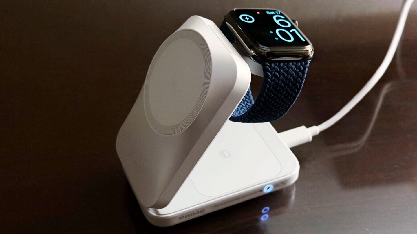 Anker Prime Wireless Charging Station with Apple Watch