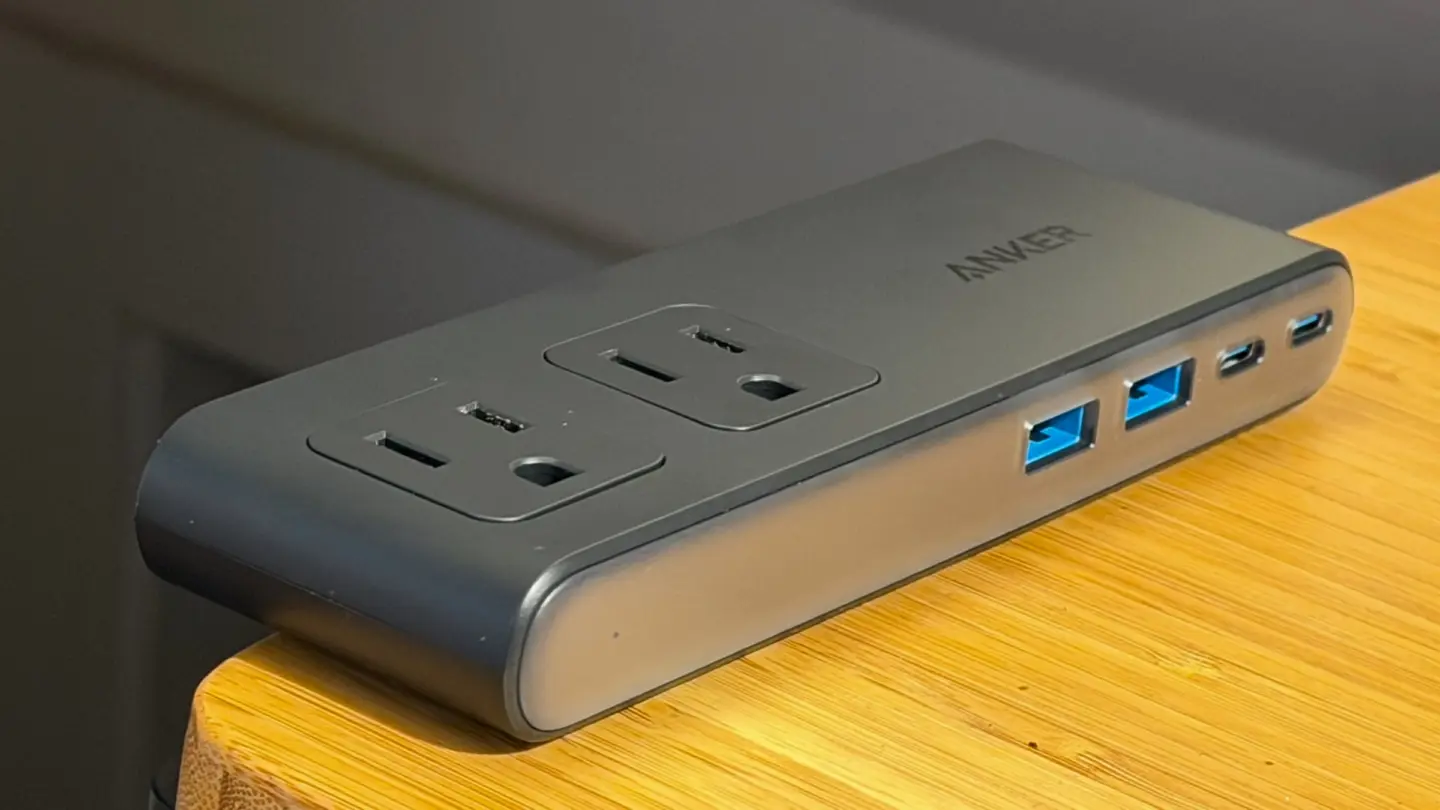 Photo of the Anker Nano Power Strip (10-in-1, 70W, Clamp) used to illustrate a review of the product