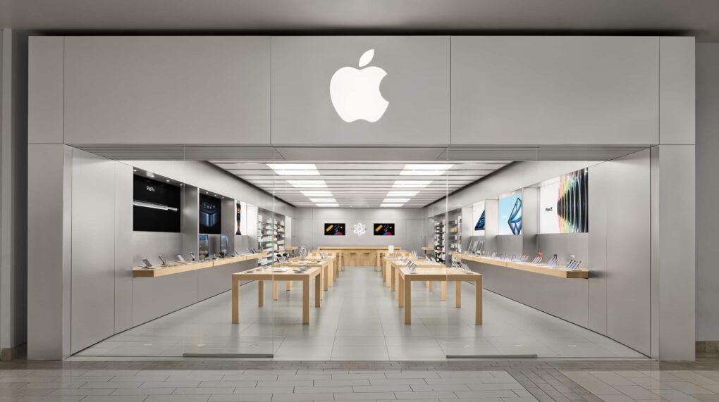 Apple North County store Escondido Calif