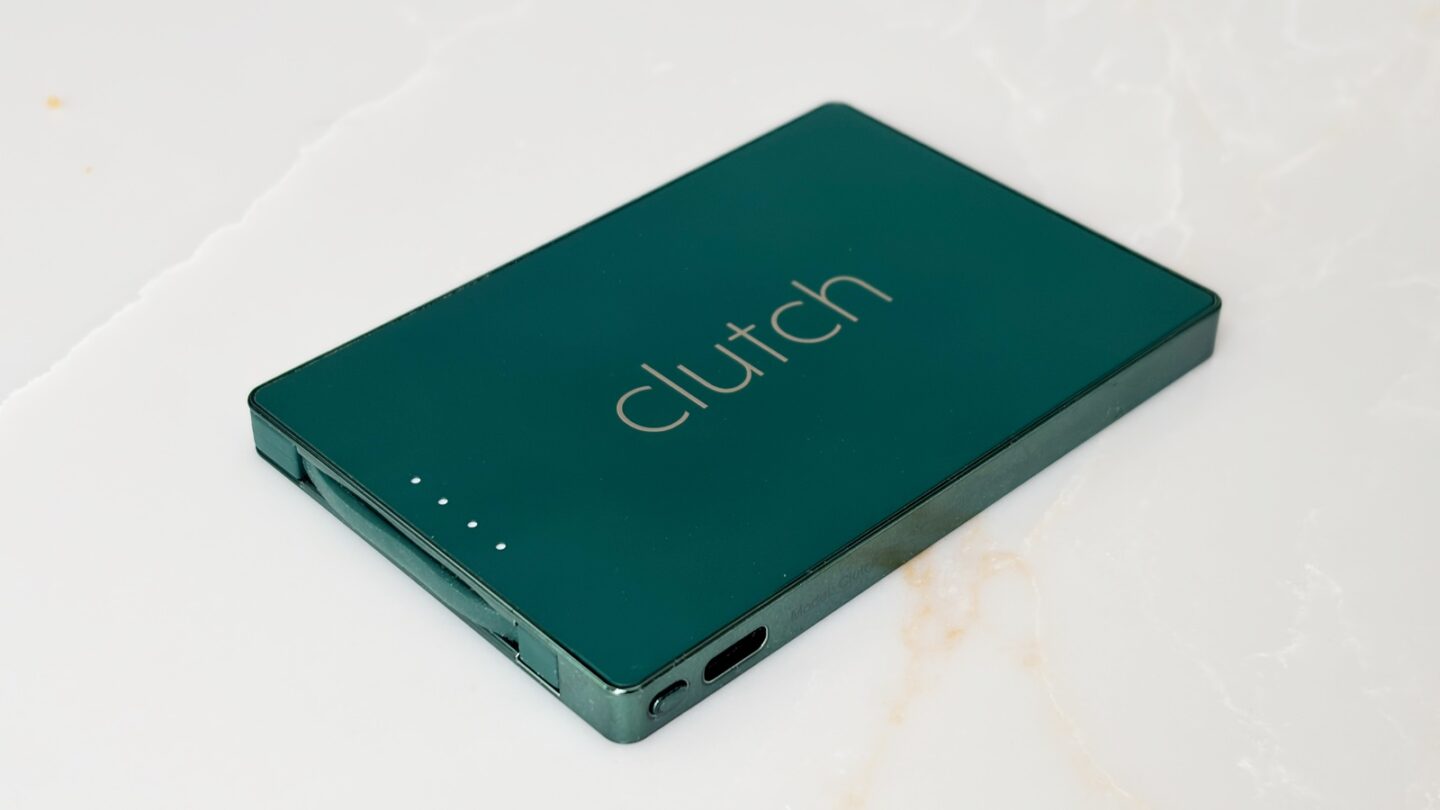 Clutch Pro review: Slim power bank for iPhone
