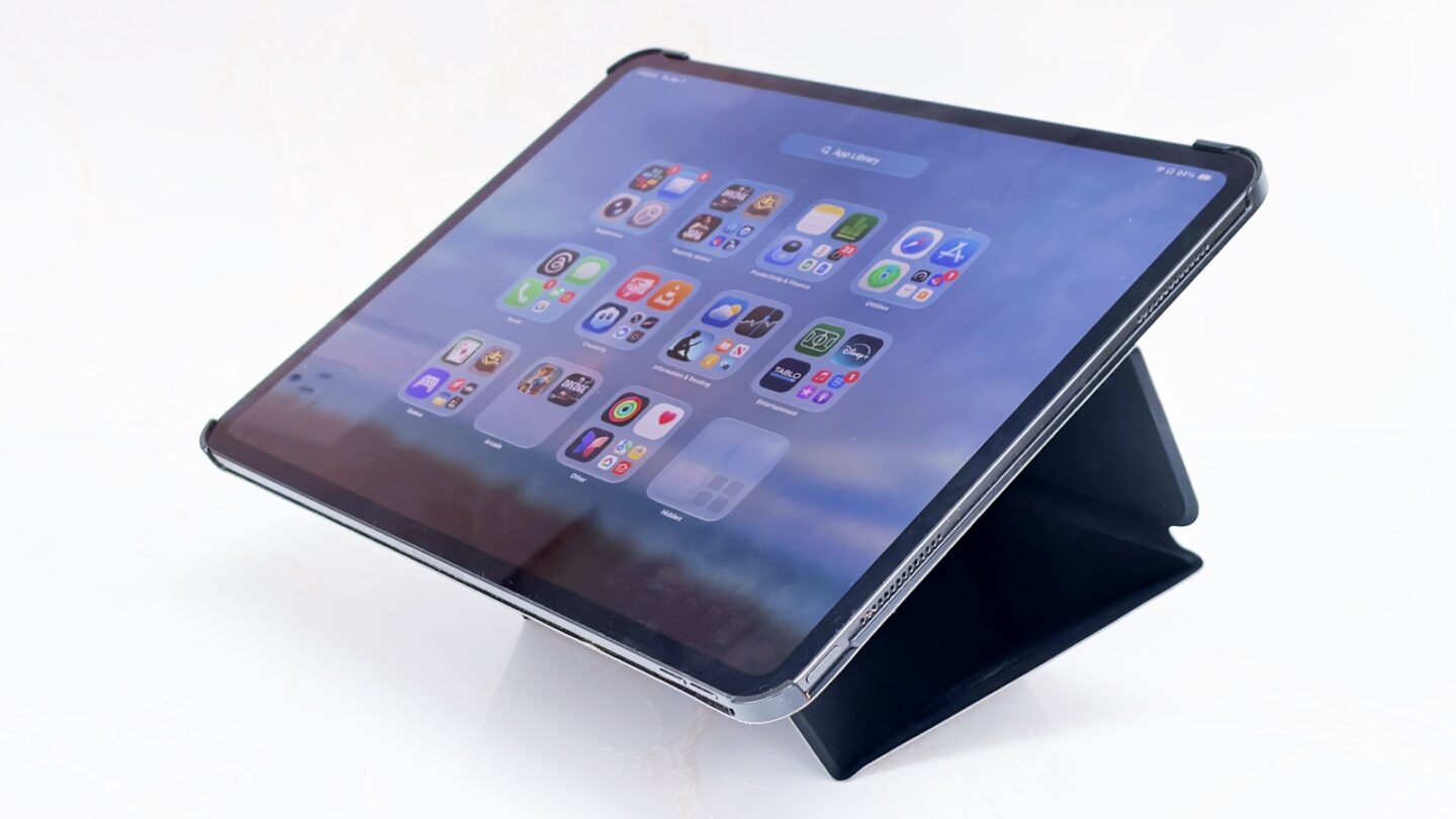 Moft Dynamic Folio Case is ready for your Apple Pencil