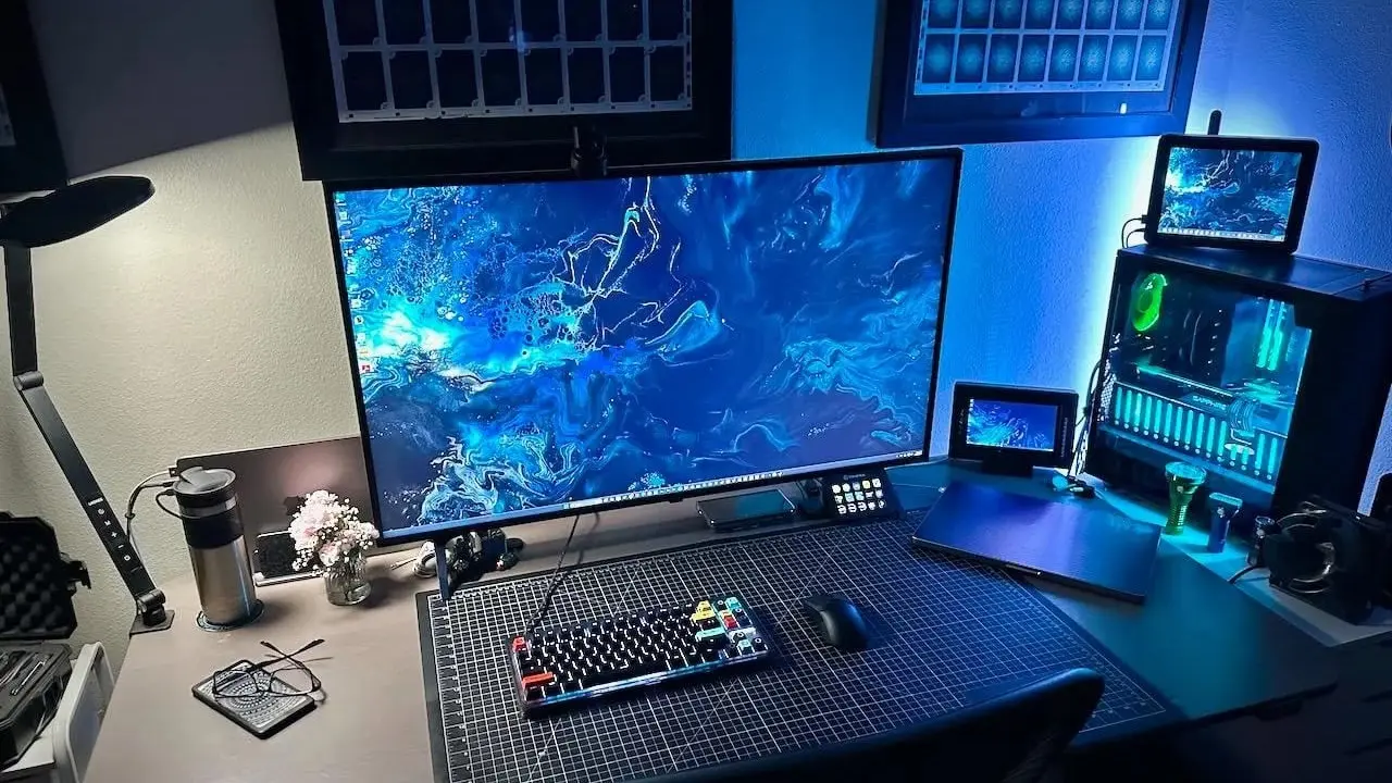 Odd power couples: Top 9 Mac-and-PC setups