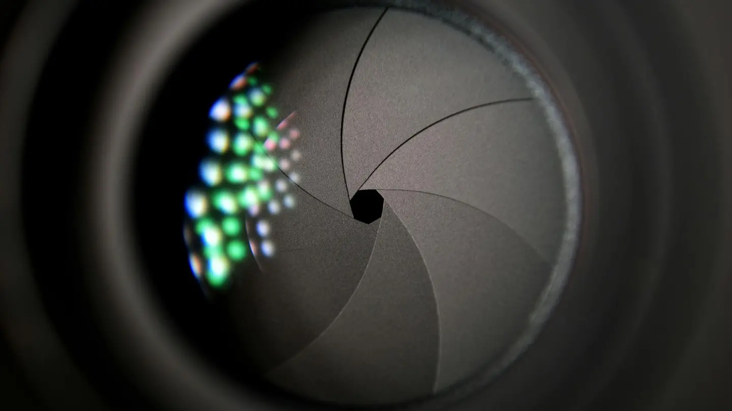 First iPhone variable-aperture camera