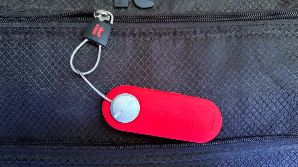Knog Scout Travel review: The loudest reason to skip Airtags