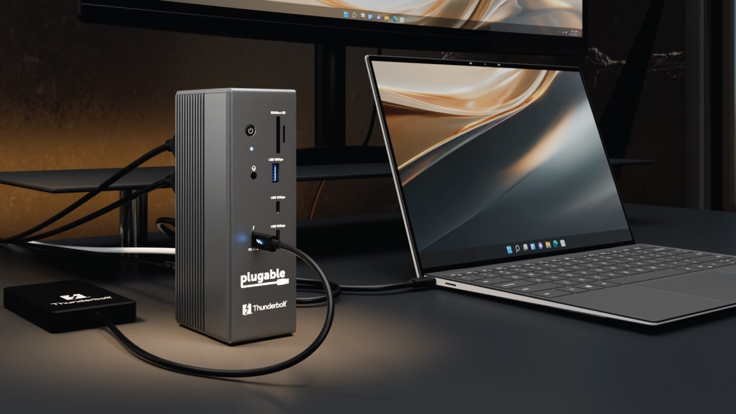 Plugable TBT-UDH2 Plugable TBT-UDH2 Thunderbolt 5 dock