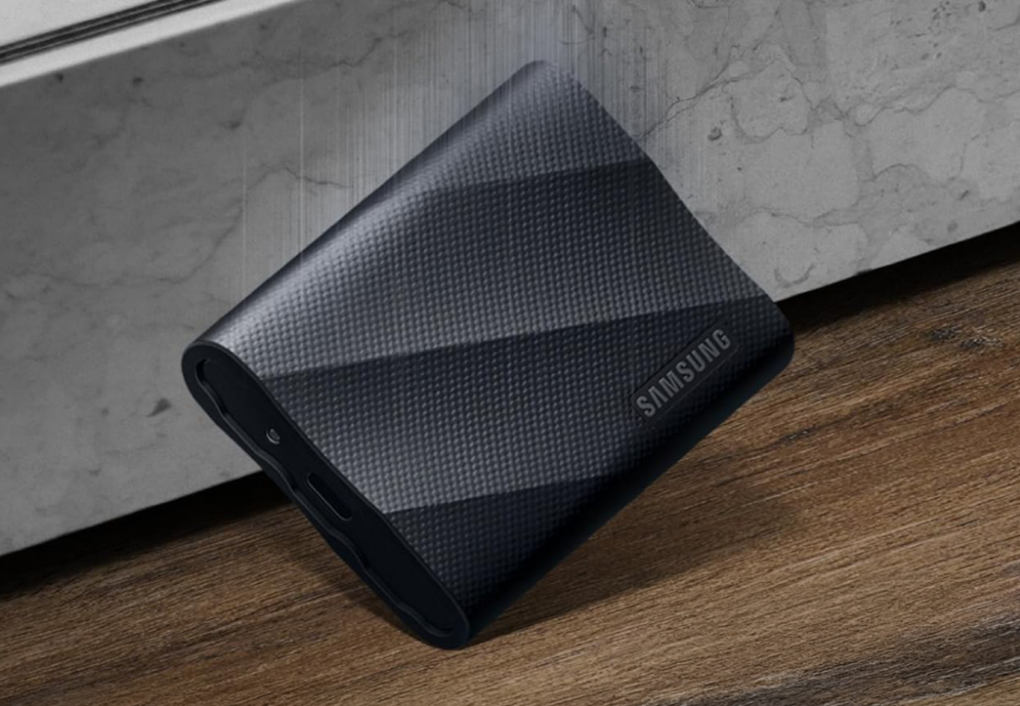 Samsung T9 4TB Portable SSD