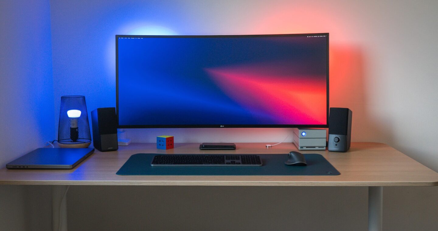 40-inch ultrawide monitor setup