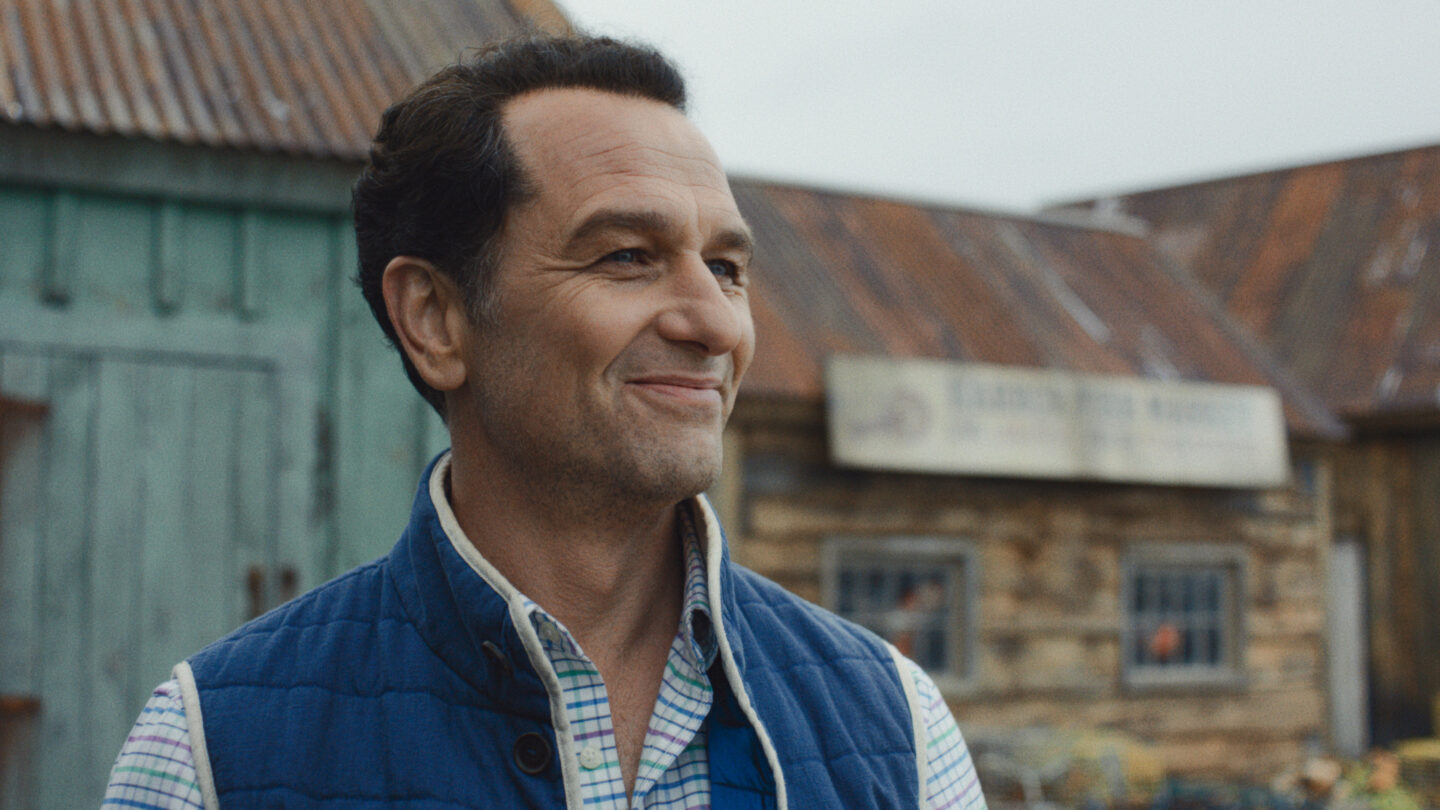 Widows_Bay_Photo_010302.jpg.photo_modal_show_home_large_2x Matthew Rhys in Widow's Bay