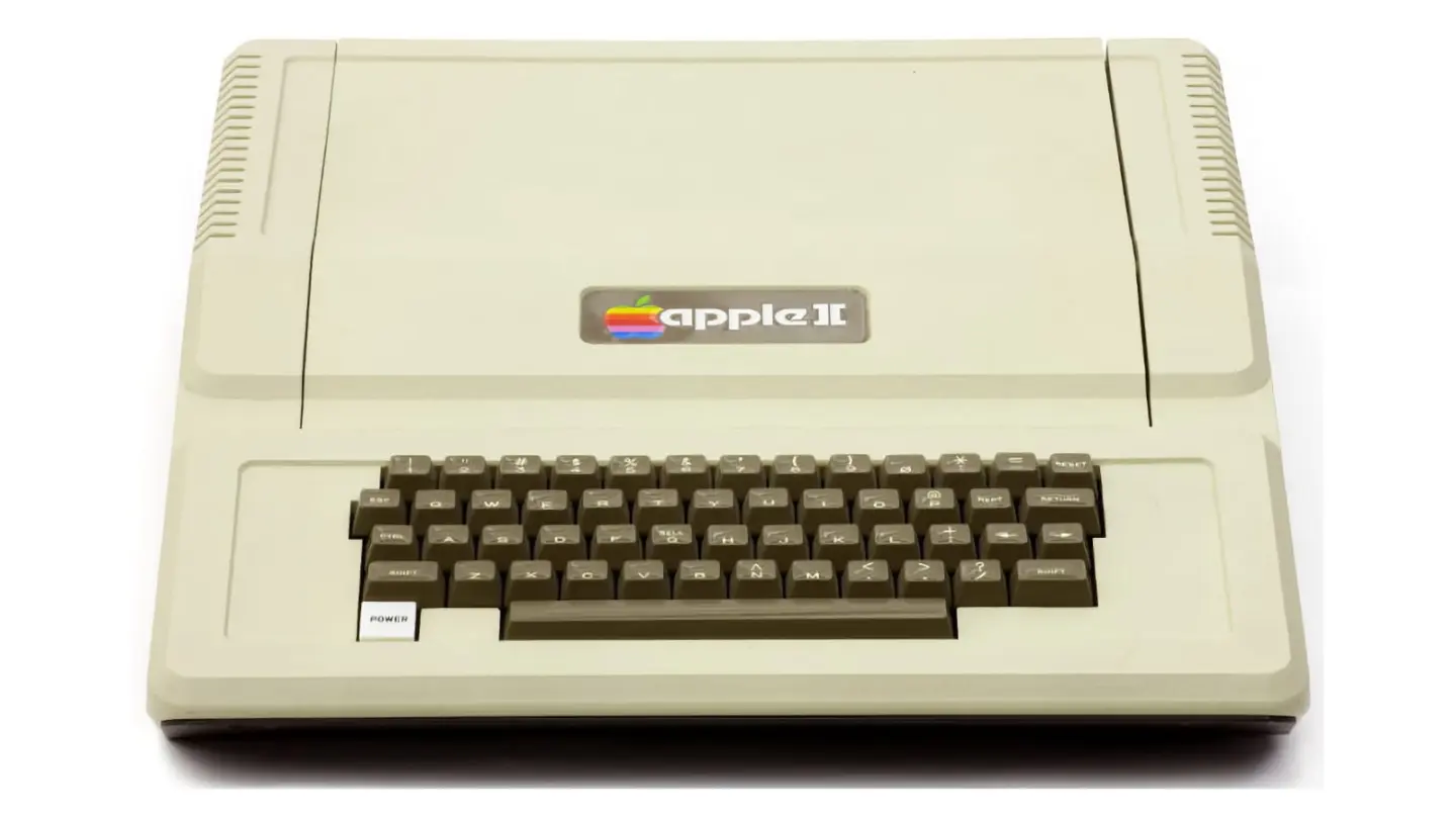 Photo of the original Apple II computer at launch