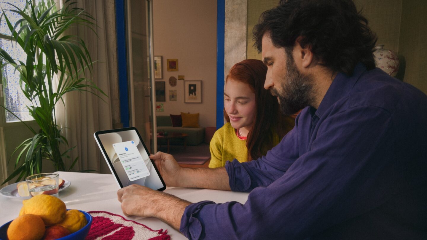 Apple child account lifestyle 260608_big.jpg.large_2x Apple parental controls in OS 27