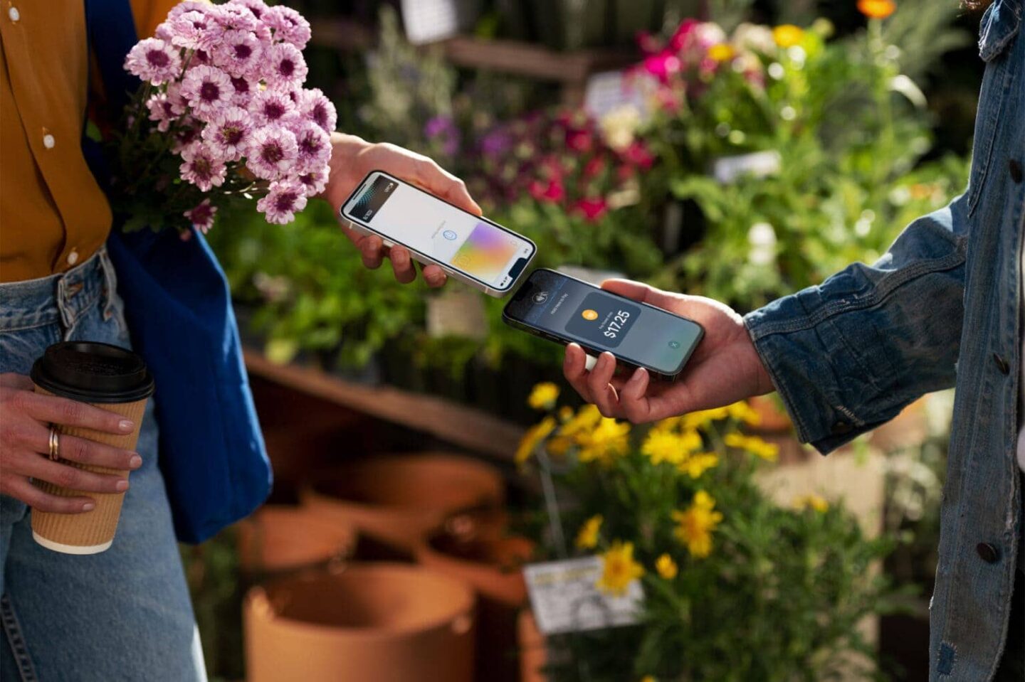 Apple_Apple Pay_Transaction 1536×1023 1 Tap to Share