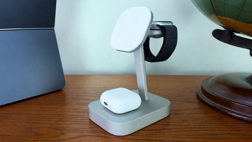 Mophie 4-in-1 Wireless Charge Stand review