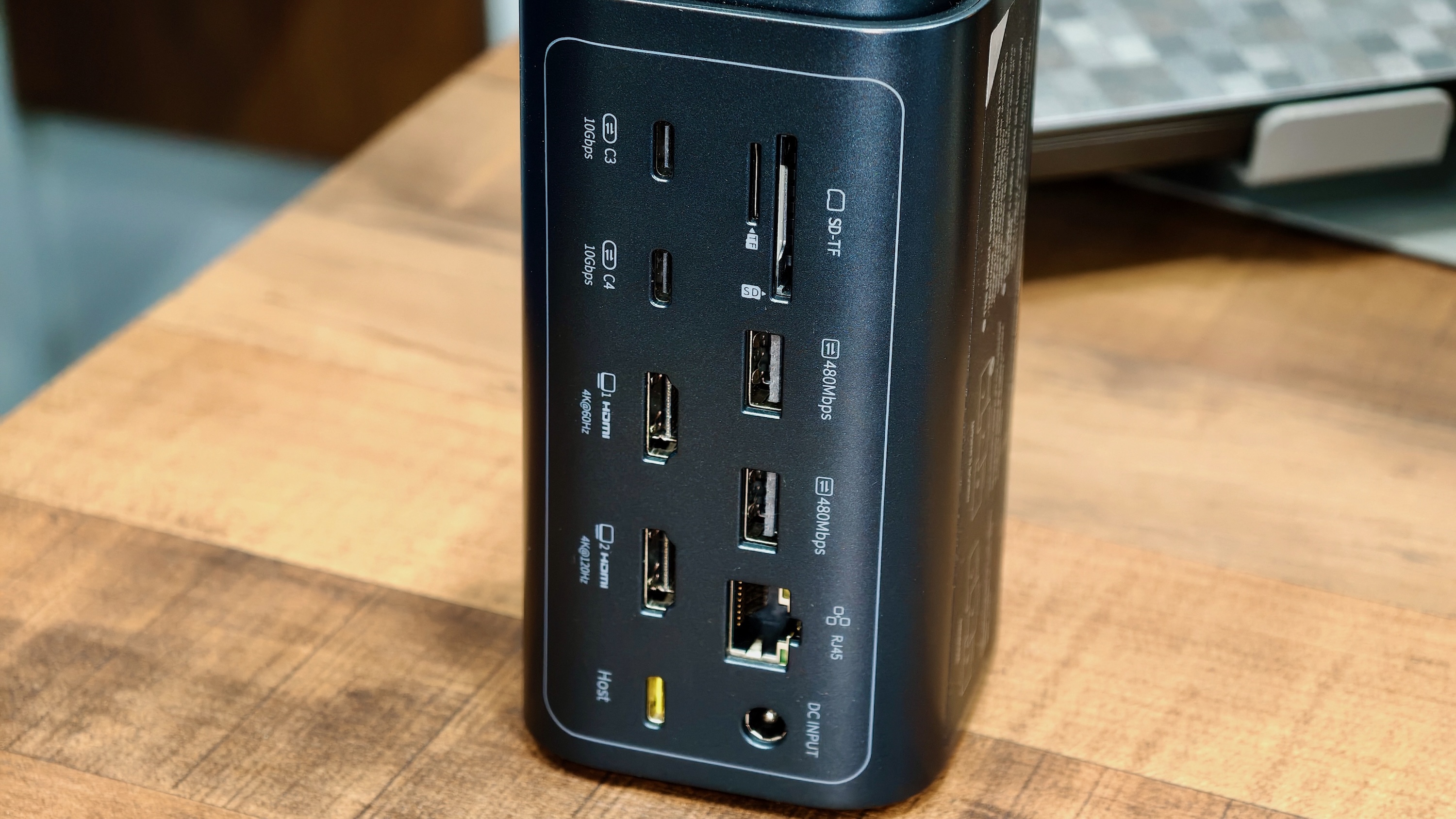 Baseus spacemate rd1 ports Baseus Spacemate RD1 Pro