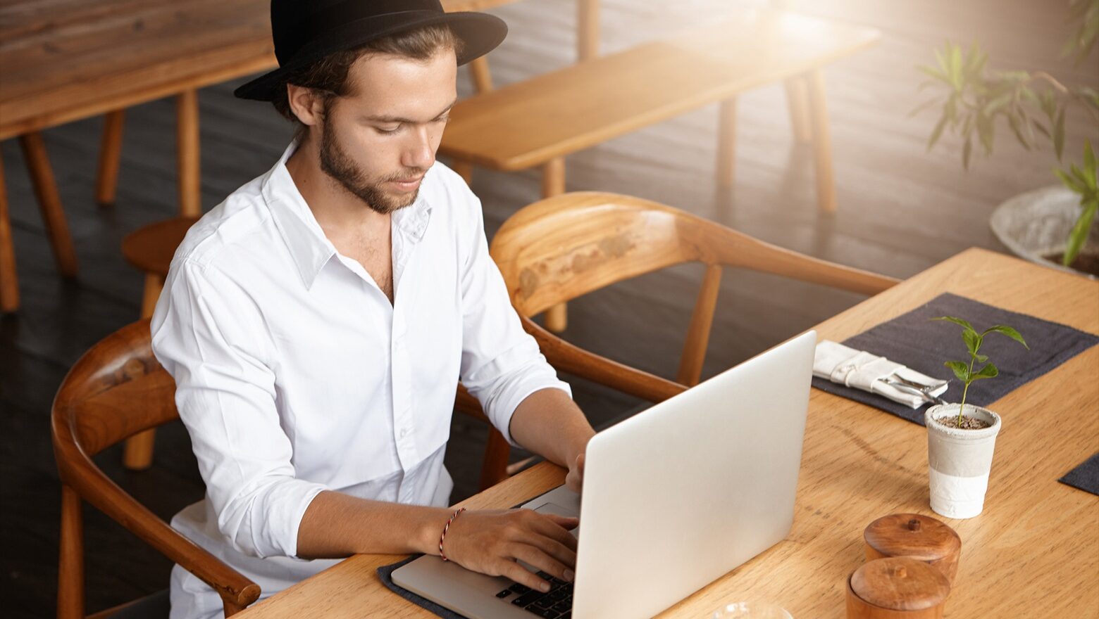 This AI training bundle gets you fluent in Claude and ChatGPT for $29.99