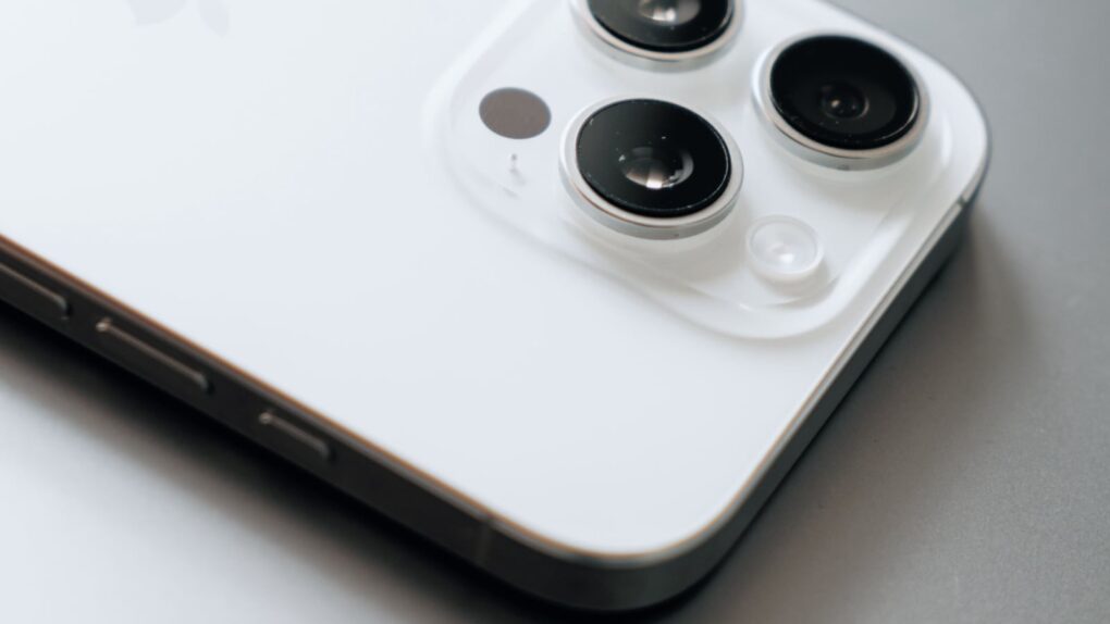 Photo of an iPhone 17 Pro used in a story about iPhone 18 DRAM shortages