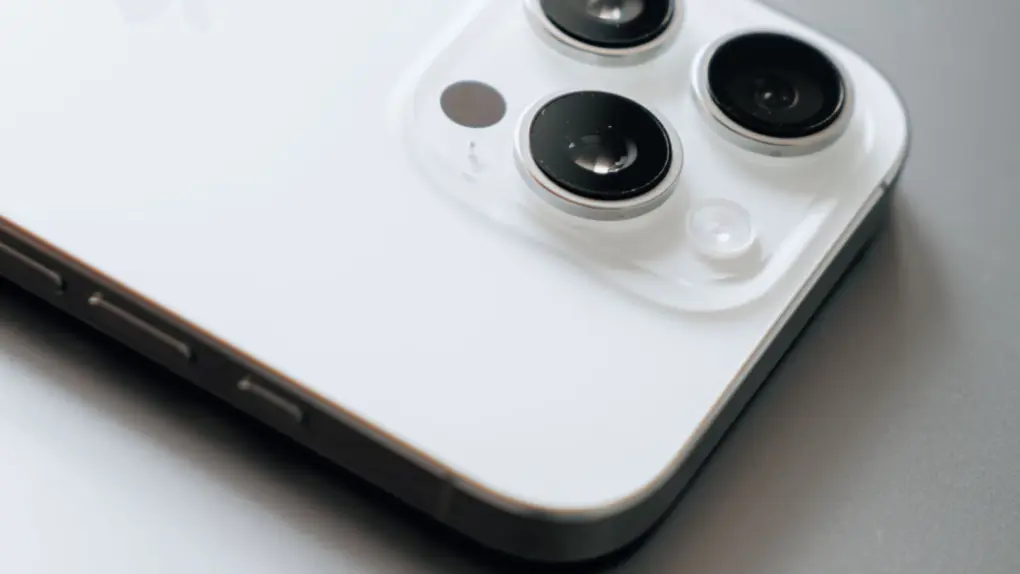 Photo of an iPhone 17 Pro used in a story about iPhone 18 DRAM shortages